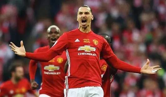 在首轮比赛 在首轮比赛